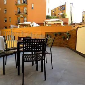 8 Colonne Apartamento Bolonia