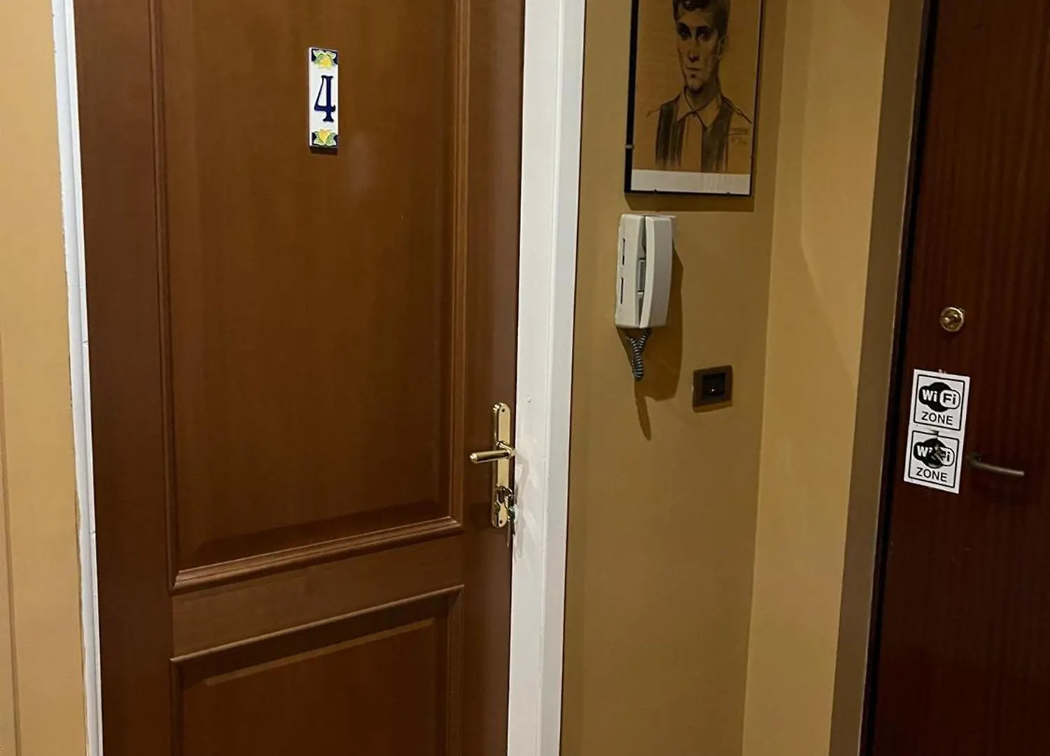 *** לינה וארוחת בוקר ורונה B&B Corso Porta Nuova 39 איטליה